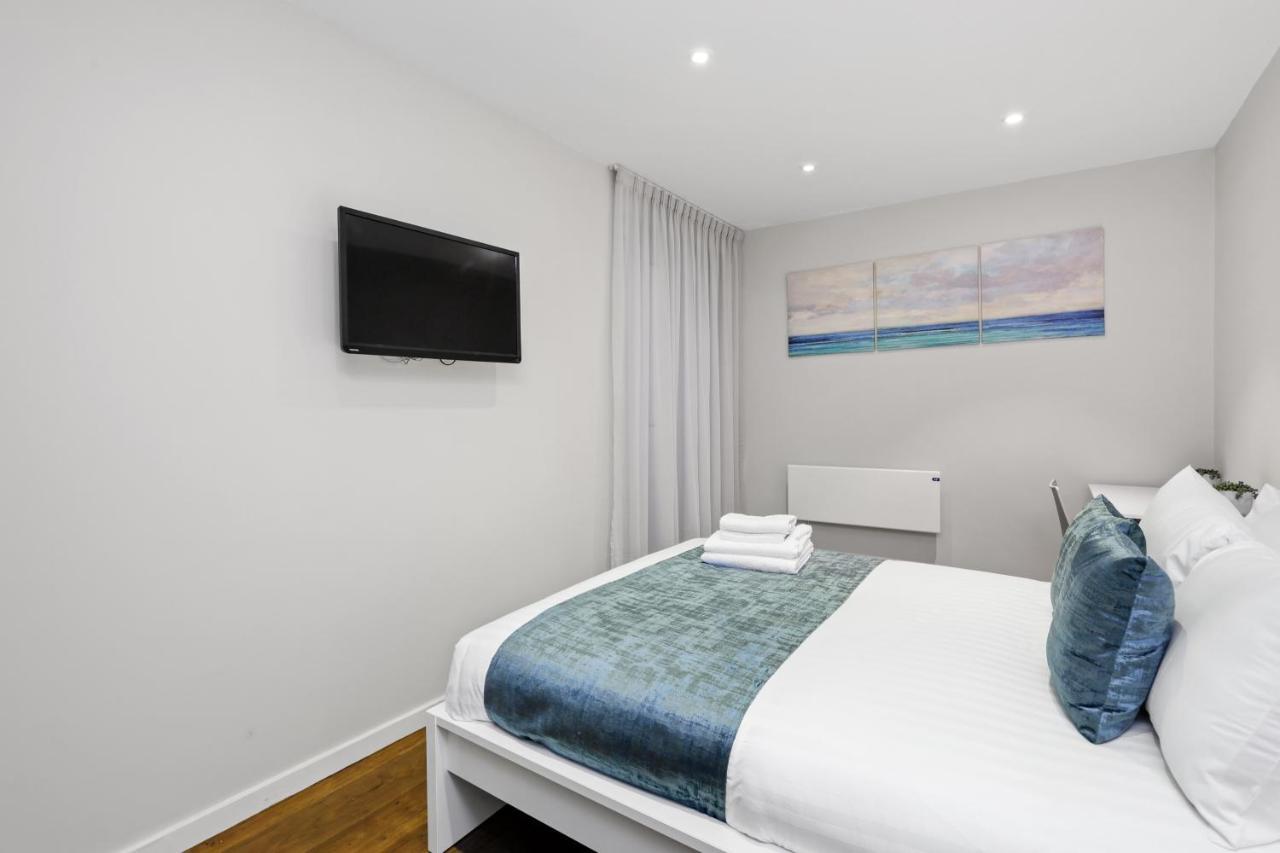 Spacious 1 Bedroom Flat Лондон Экстерьер фото
